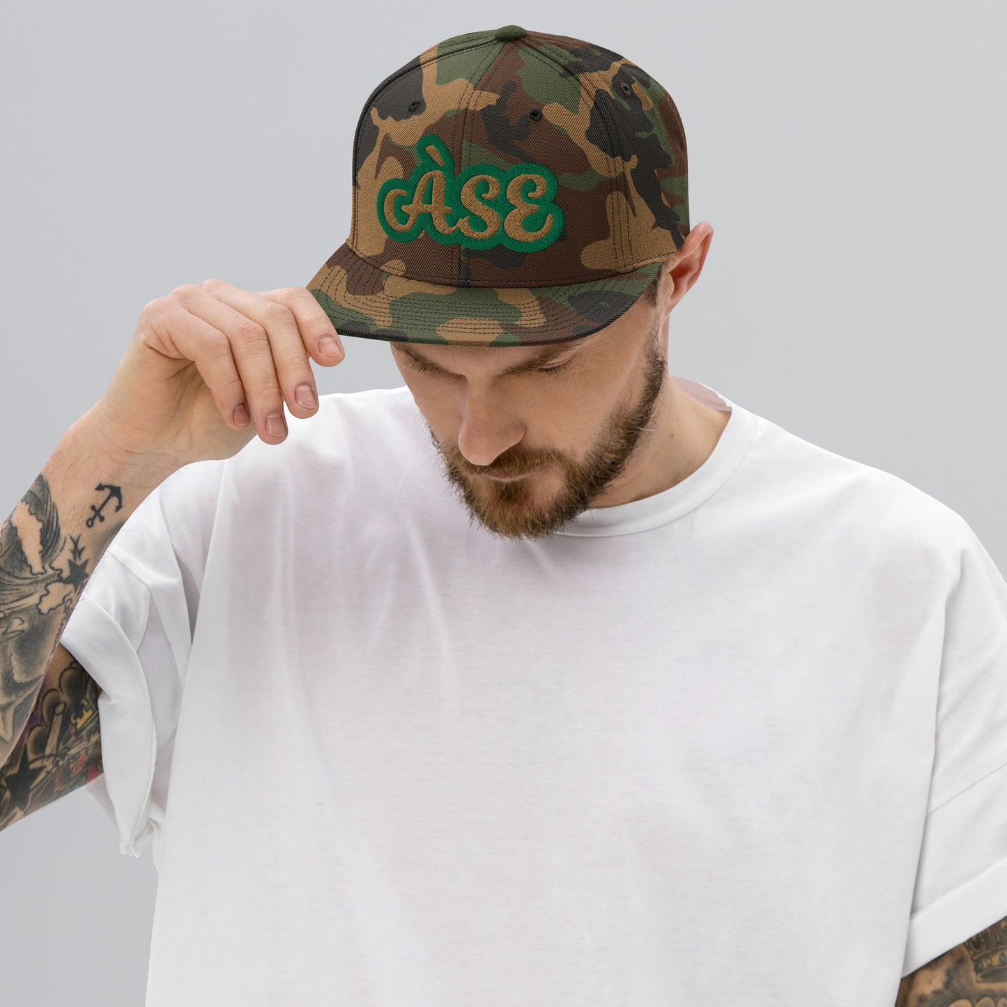Àse Isese Reverse Script Snapback hat