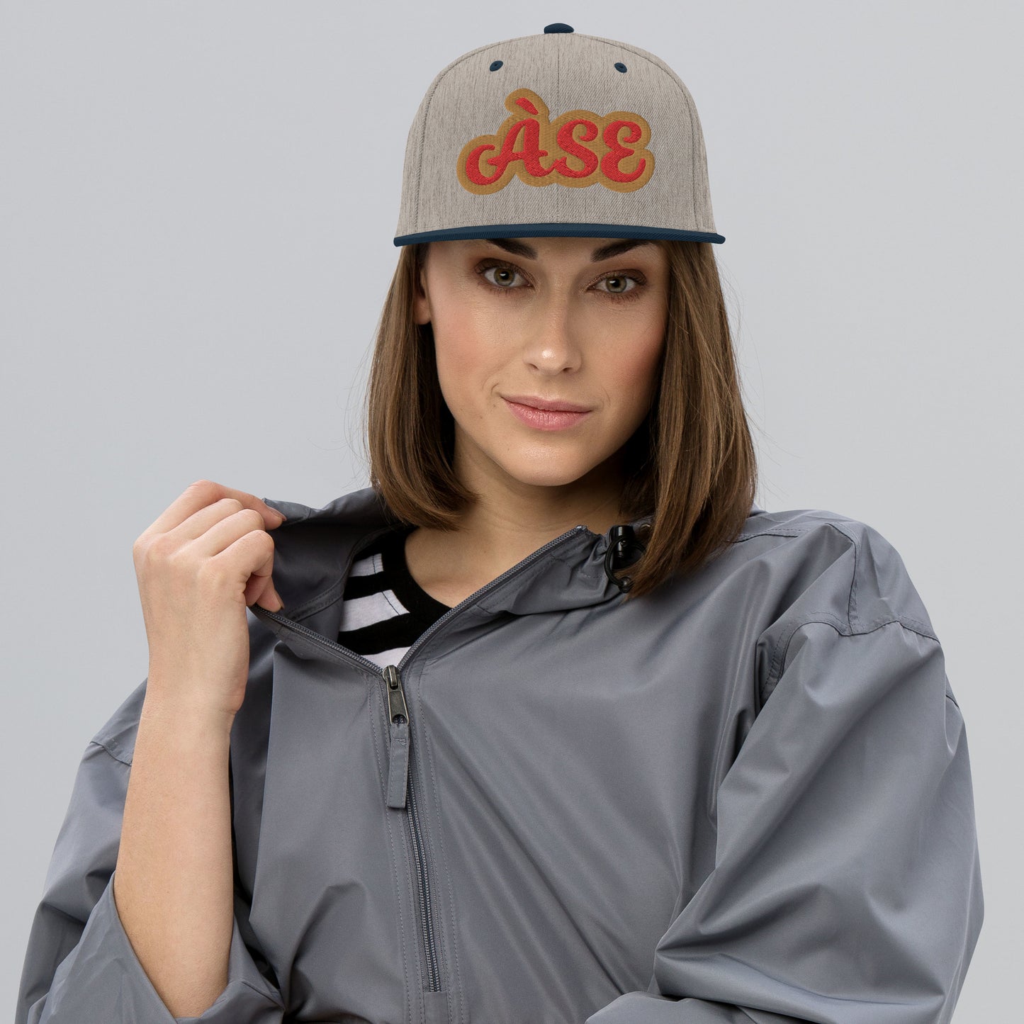 Àse Isese Red Script Snapback hat
