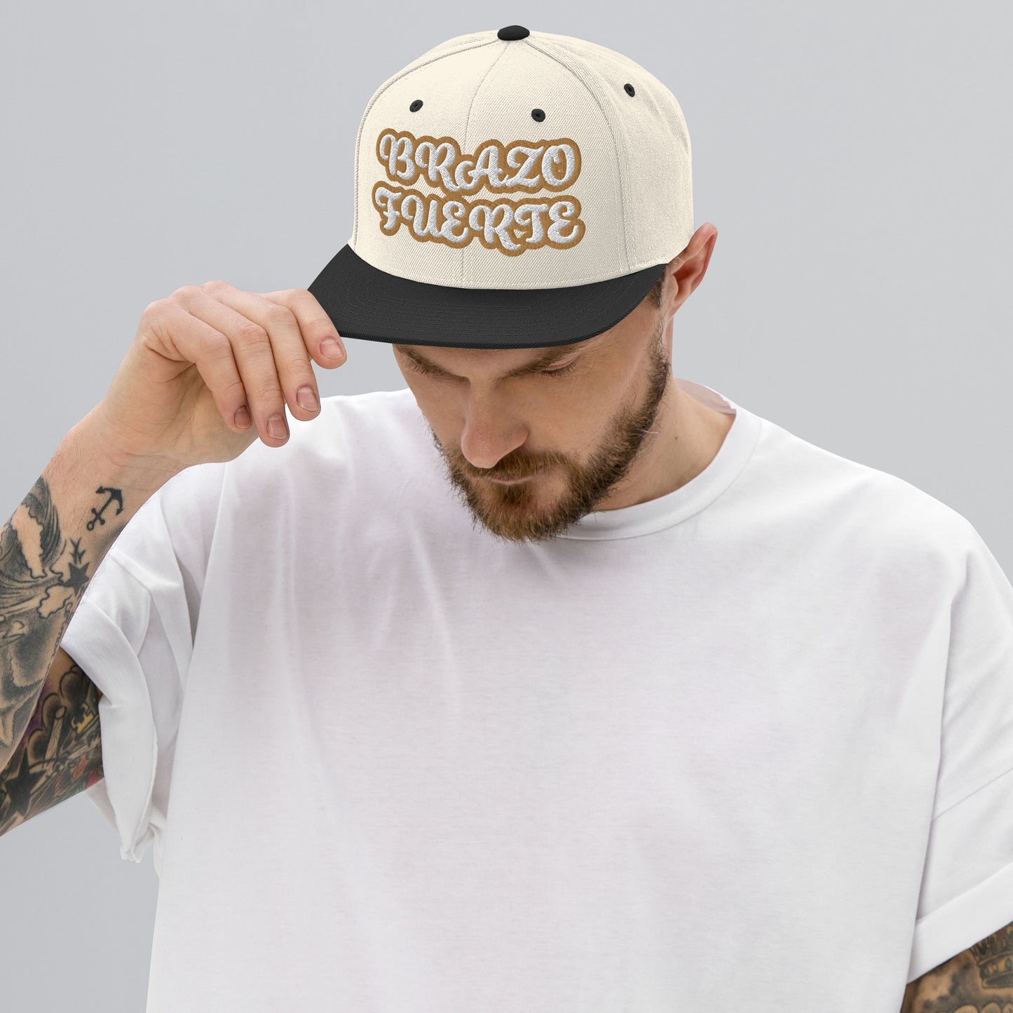 BRAZO FUERTE Script Snapback hat