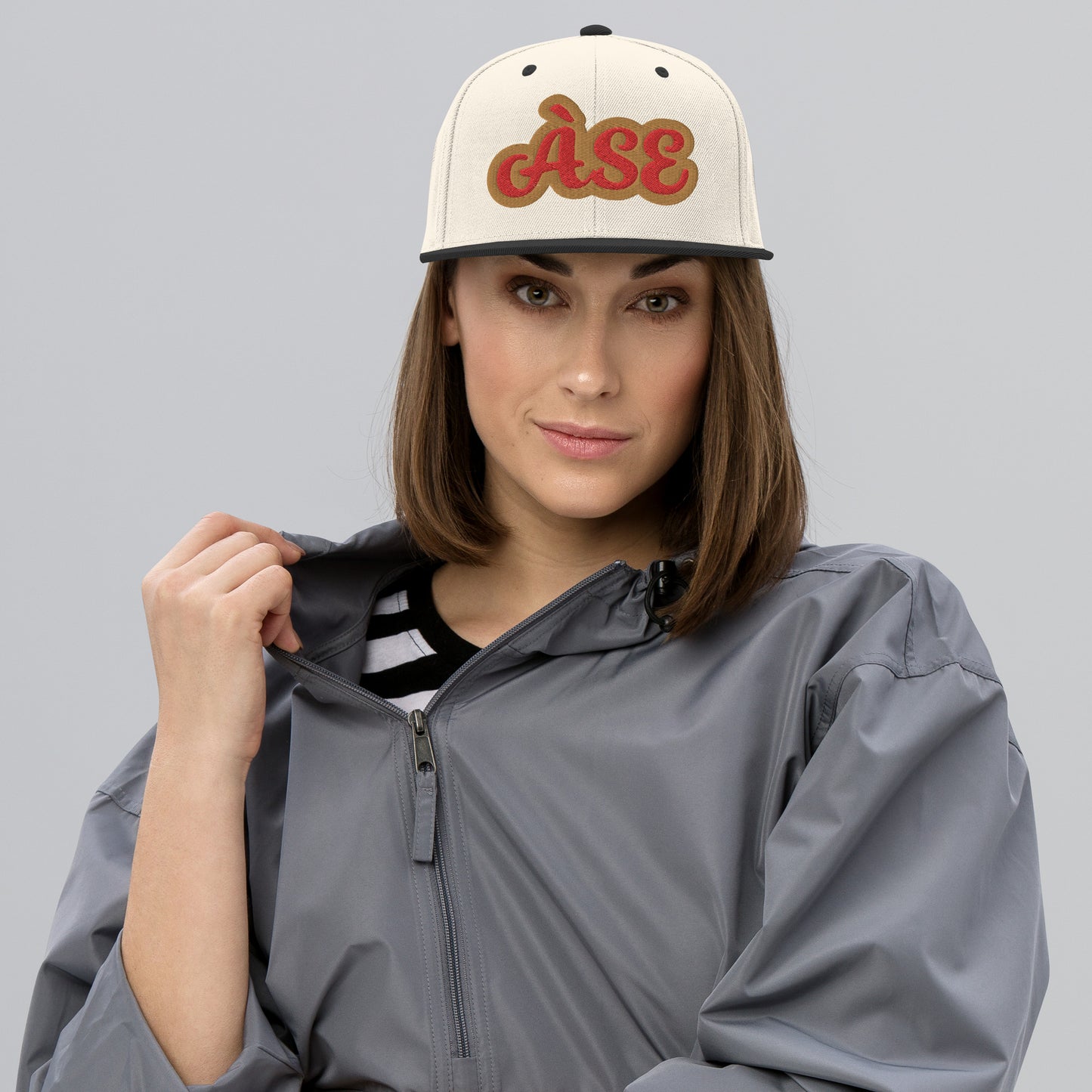 Àse Isese Red Script Snapback hat