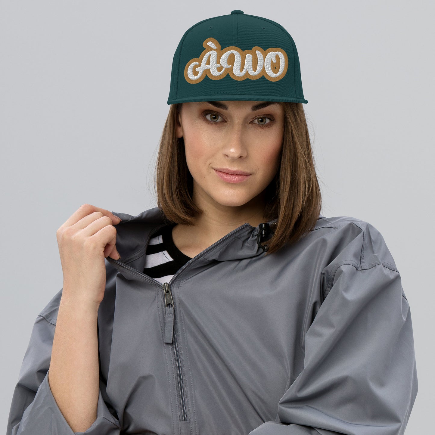 ÀWO 1 ELA Script Snapback hat