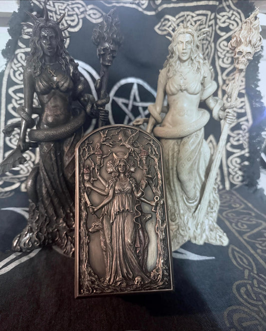 Hecate Divine Triple Moon Goddess Spiritual Cartomancy/Pendulum Reading