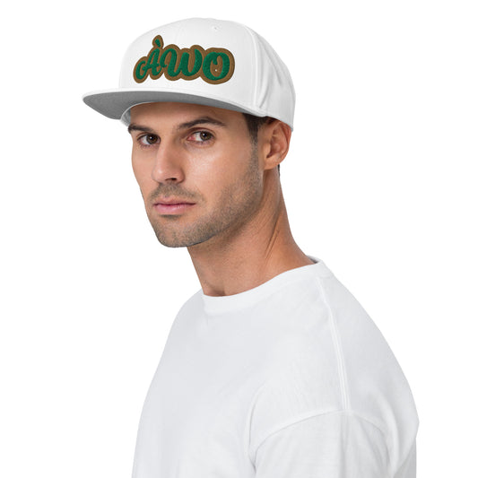 ÀWO Isese White embroidered Snapback Hat