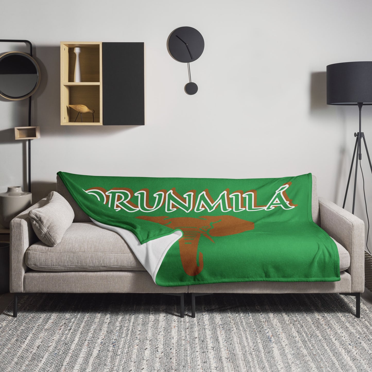 ORUNMILÁ Isese Green icon Throw Blanket