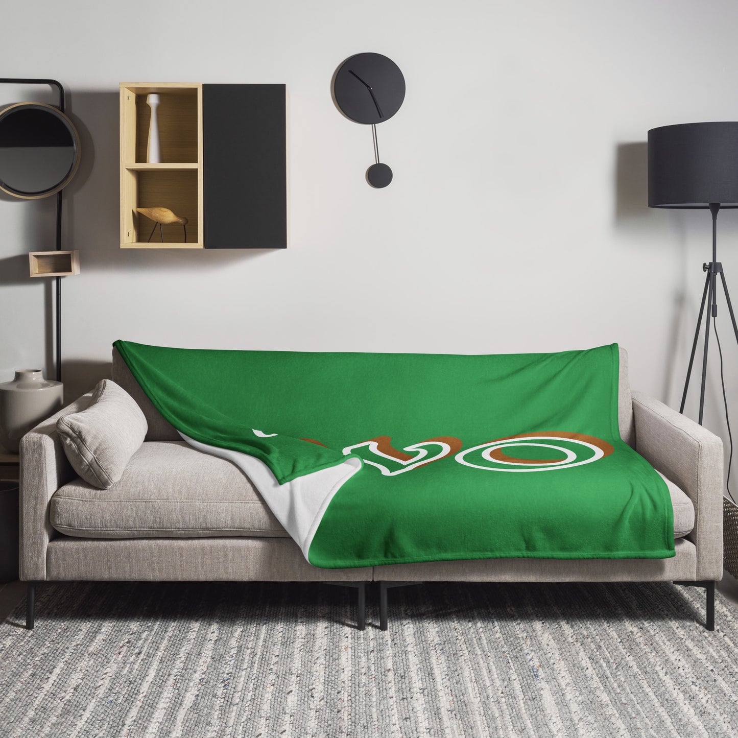 Àwo Isese Green Throw Blanket