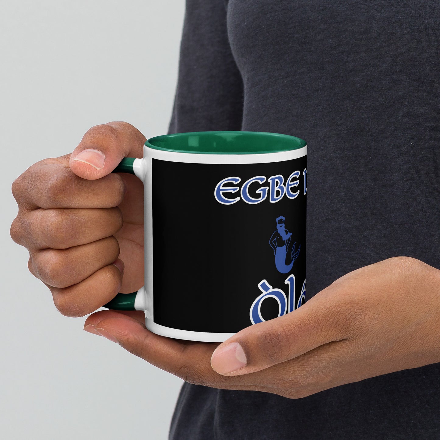 Egbe Òlókùn black mug with Color Inside