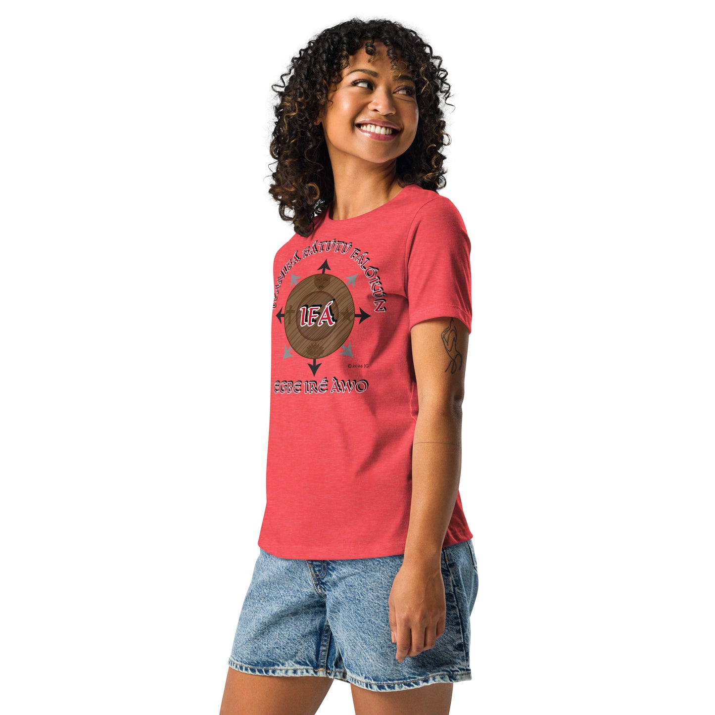 Personalized ÌYANIFÁ Egbe Iré Àwo Women’s Relaxed T-Shirt