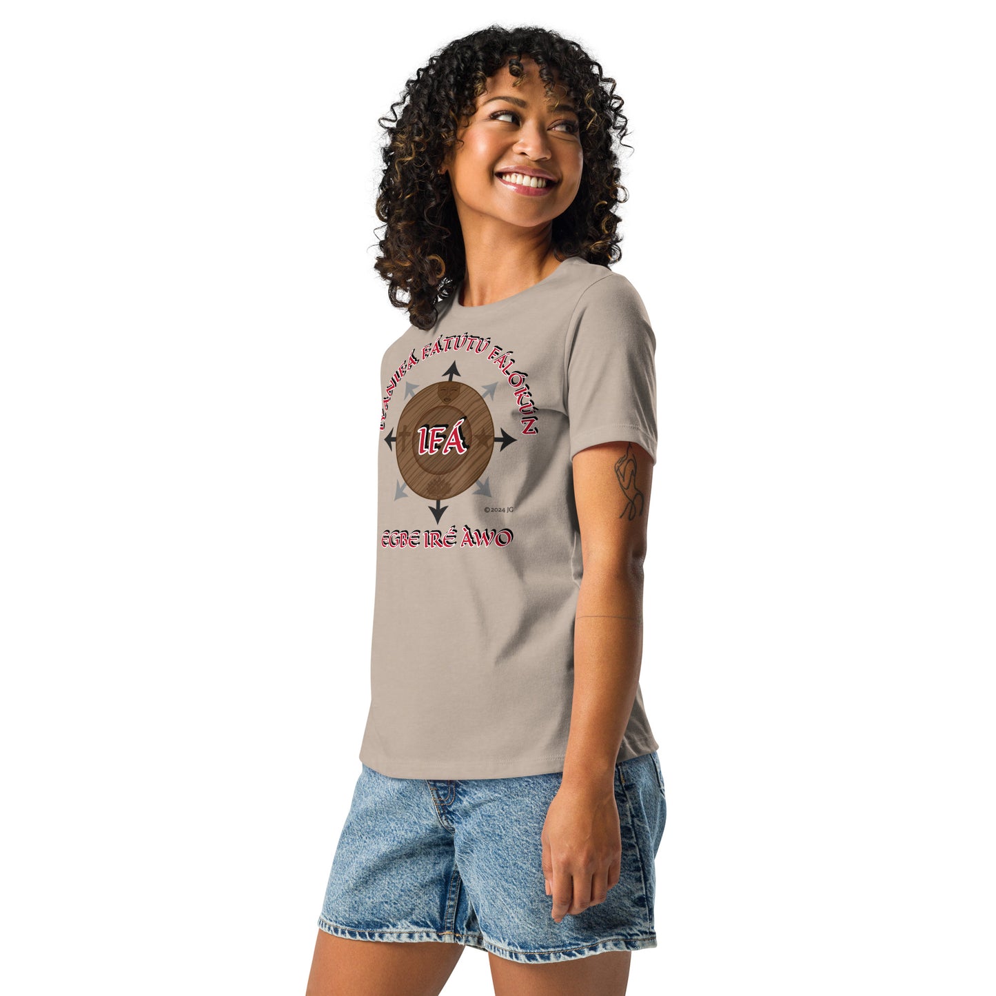 Personalized ÌYANIFÁ Egbe Iré Àwo Women’s Relaxed T-Shirt